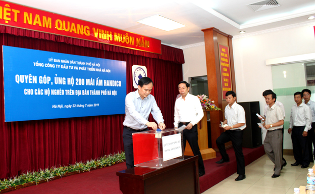 Quyên góp, ủng hộ "200 mái ấm HANDICO" cho các hộ nghèo trên địa bàn thành phố Hà Nội